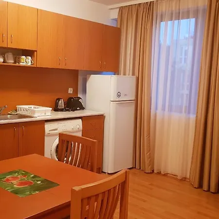 Lovely Holiday Efir , With Pool Near Beach, Efir Complex, Parking * サニービーチ